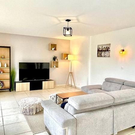 Charmante Villa Pour 10 Personnes Saint-Augustin  Exteriér fotografie