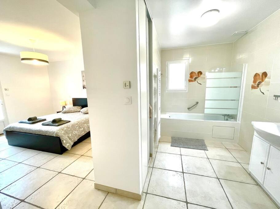 Charmante Villa Pour 10 Personnes Saint-Augustin  Exteriér fotografie