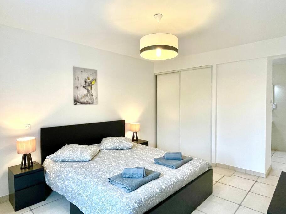 Charmante Villa Pour 10 Personnes Saint-Augustin  Exteriér fotografie