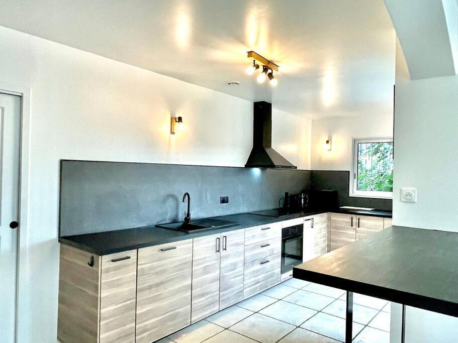 Charmante Villa Pour 10 Personnes Saint-Augustin  Exteriér fotografie