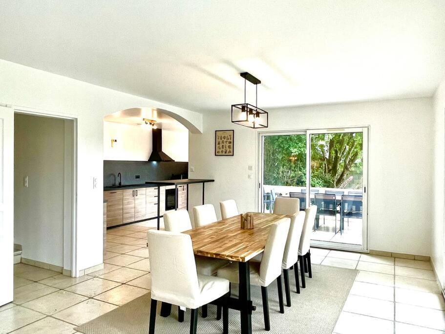 Charmante Villa Pour 10 Personnes Saint-Augustin  Exteriér fotografie
